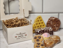 Load image into Gallery viewer, Snack Box Wax Melts (Small)
