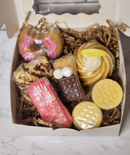 Load image into Gallery viewer, Snack Box Wax Melts (Large)