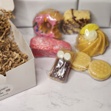 Load image into Gallery viewer, Snack Box Wax Melts (Large)