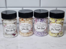 Load image into Gallery viewer, Wax Rocks (Floral)