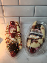 Load image into Gallery viewer, Banana Split Boat