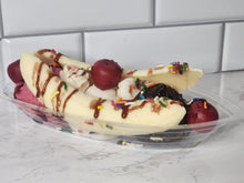 Load image into Gallery viewer, Banana Split Boat