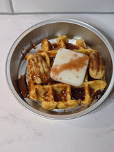 Load image into Gallery viewer, Pumpkin Pecan Waffle Melt